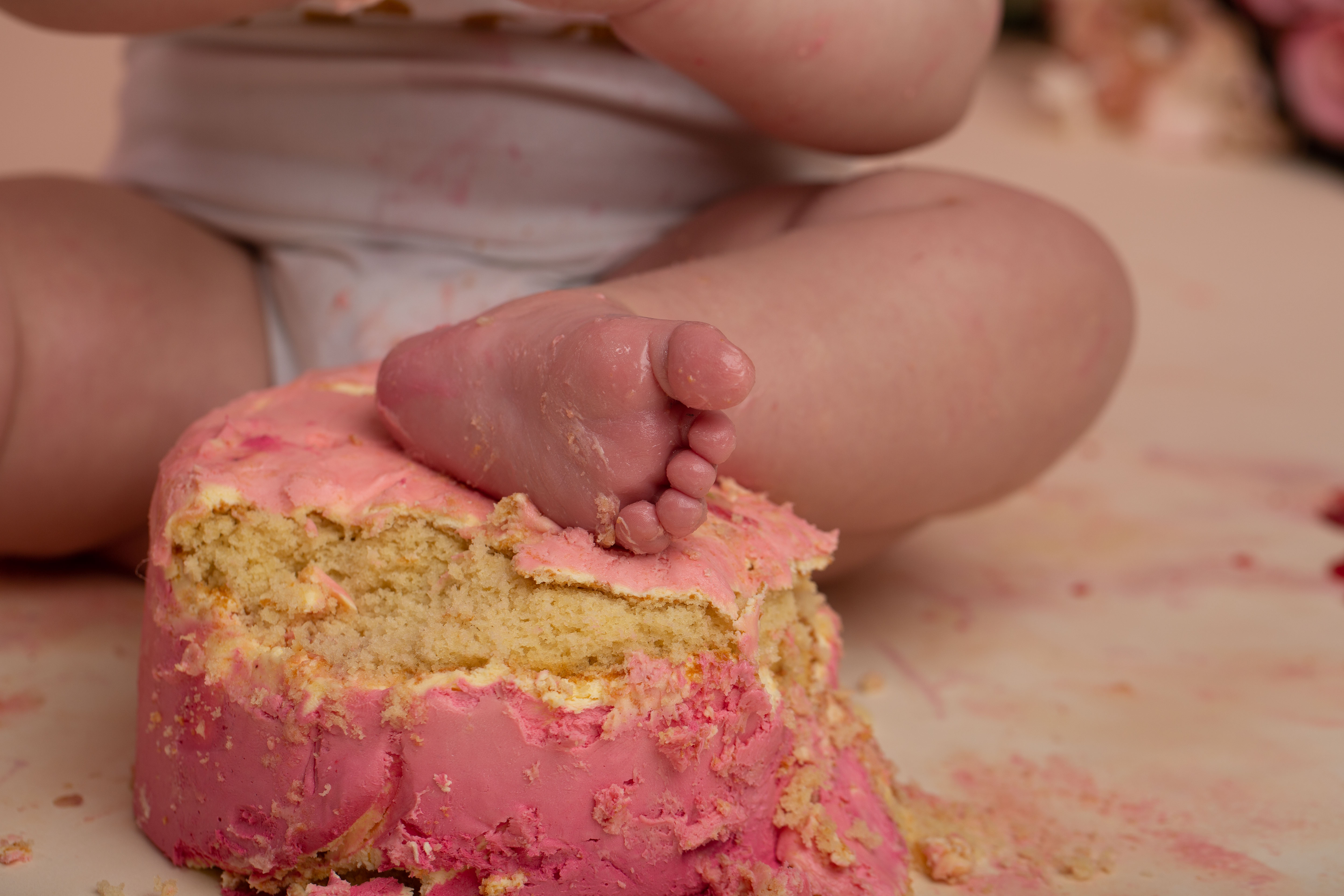 EVA CAKE SMASH